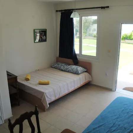House In * Nikiti (Sithonia)