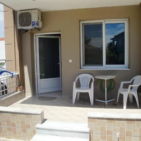 House In * Nikiti (Sithonia)